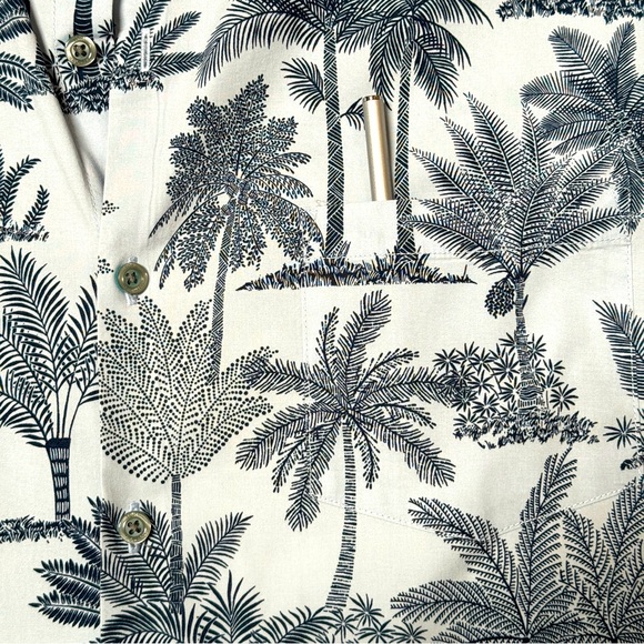 Tori Richard short sleeved button up - Picture 4 of 5